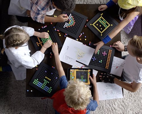 Bloxels Video Game Designer - Help your kids create their own video games using a combination of physical bloxels tools and app