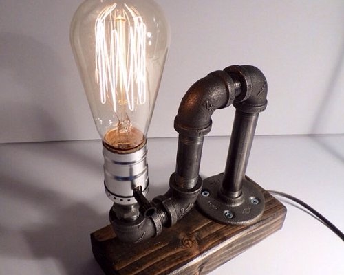 Industrial pipe lamp