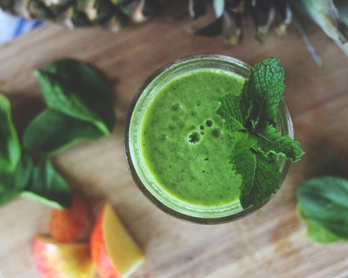 Green Blender Smoothie Subscription - Everything you need to make healthy, organic and vegan friendly smoothies delivered to your door every week