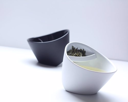 Magisso Tea Cup - Ingenious tipping tea cup for loose leaf tea
