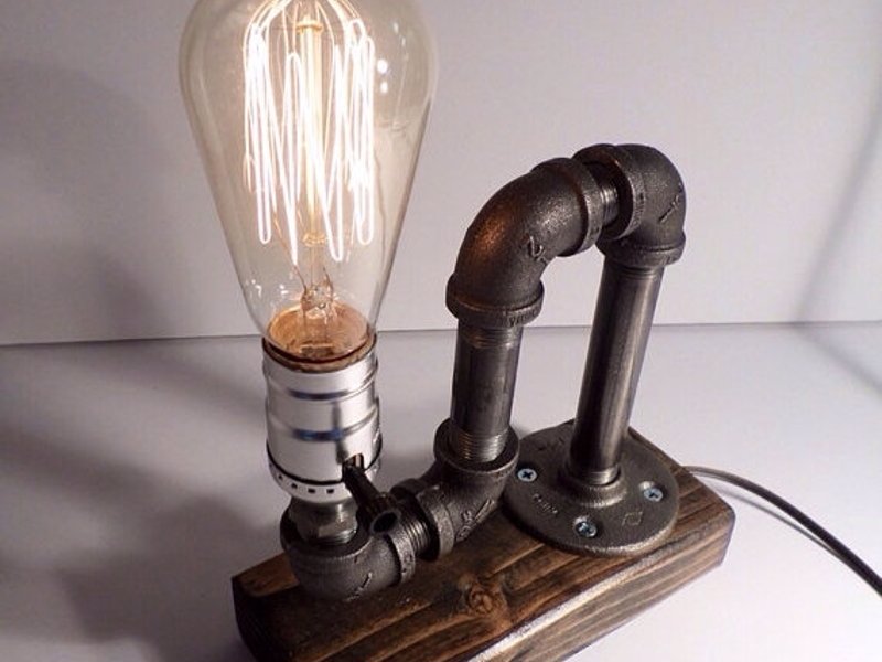 Industrial pipe lamp - Industrial style table lamp with a rustic vintage Edison bulb.