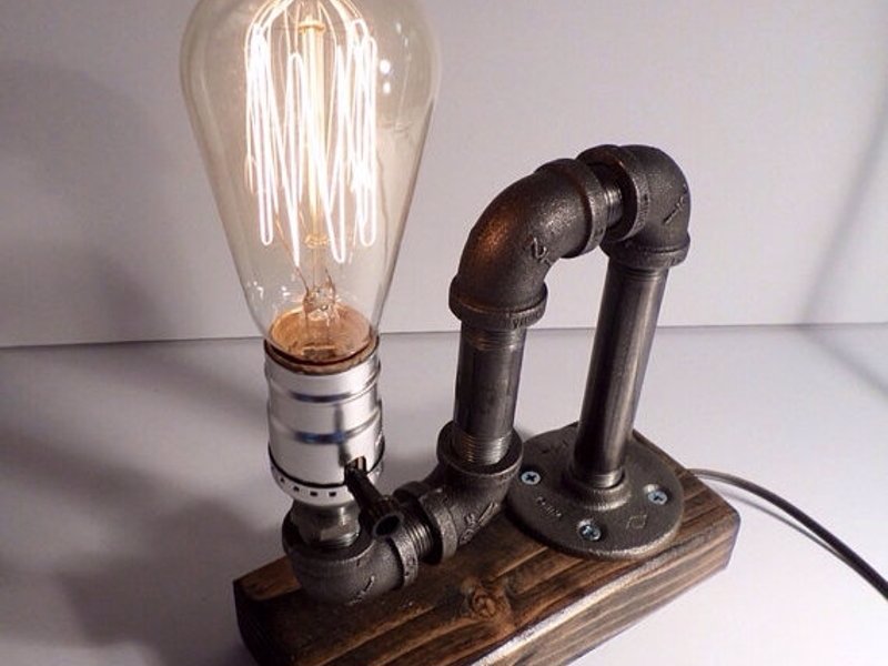 Industrial pipe lamp - Industrial style table lamp with a rustic vintage Edison bulb.