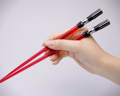 Star Wars Chopsticks - Chopsticks designed to look like lightsabers from the Star Wars universe