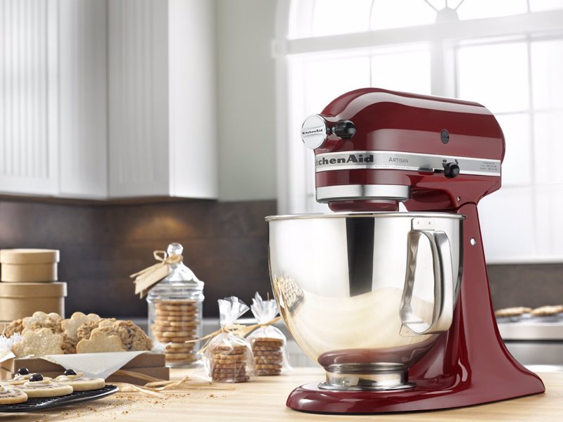 KitchenAid Artisan Series Stand Mixer - Top rated stand mixer that comes in 20 different colors to suit any kitchen or personality