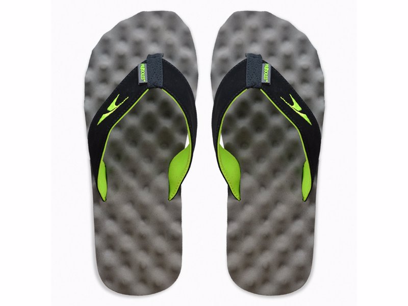 Running Recovery Sandals - Acupoint soles massage your feet after a workout, alleviating pain and speeding recovery 